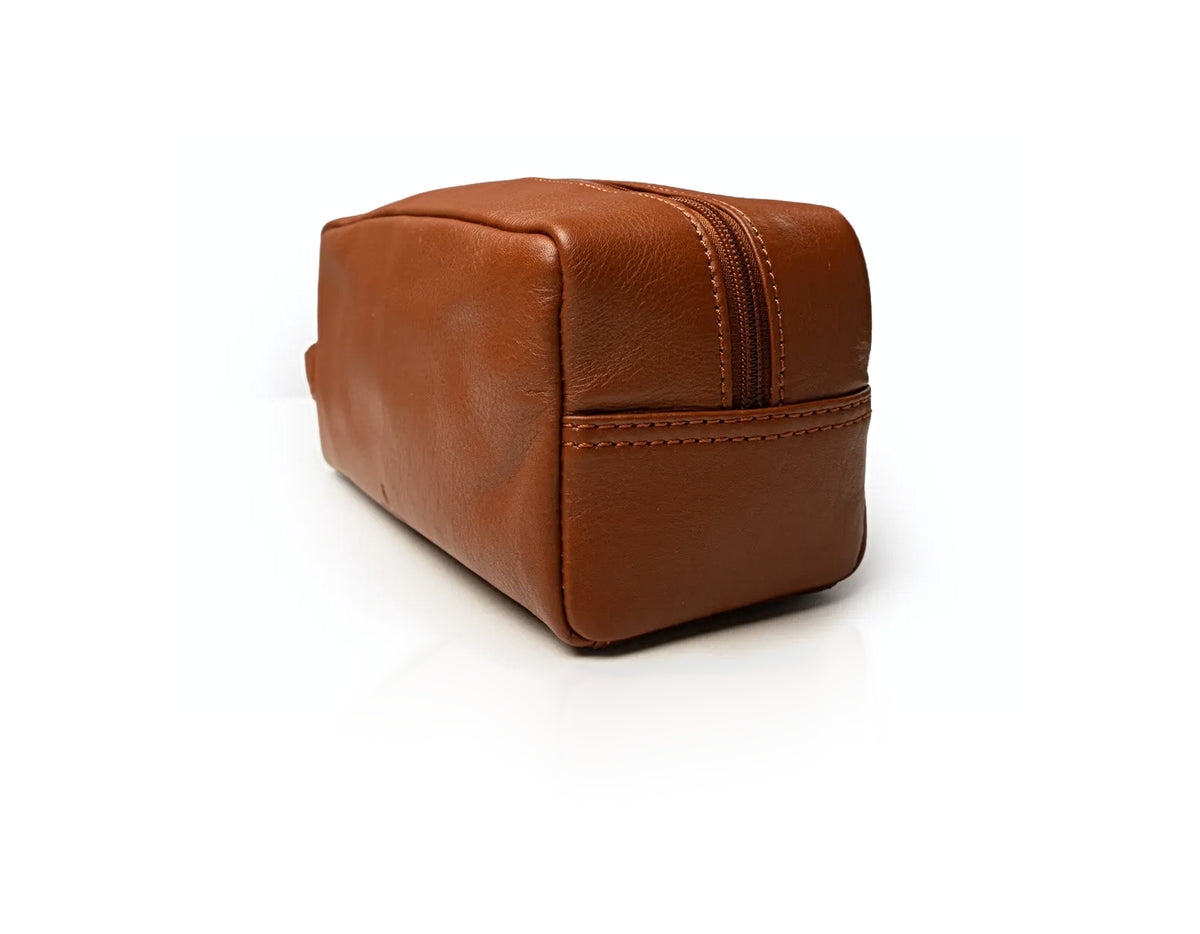 Classic Toiletry Bag - Cognac, Large