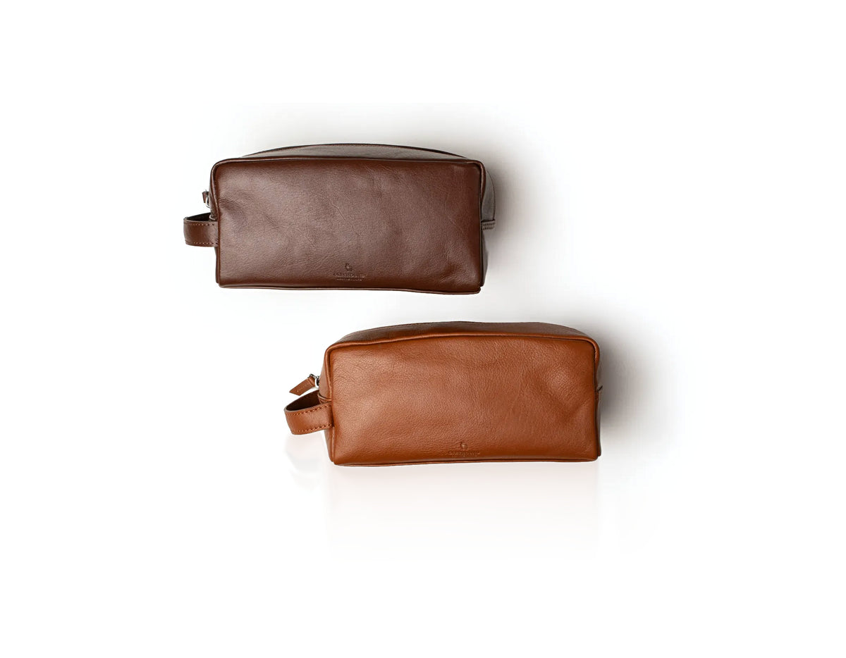 Classic Toiletry Bag - Cognac, Large